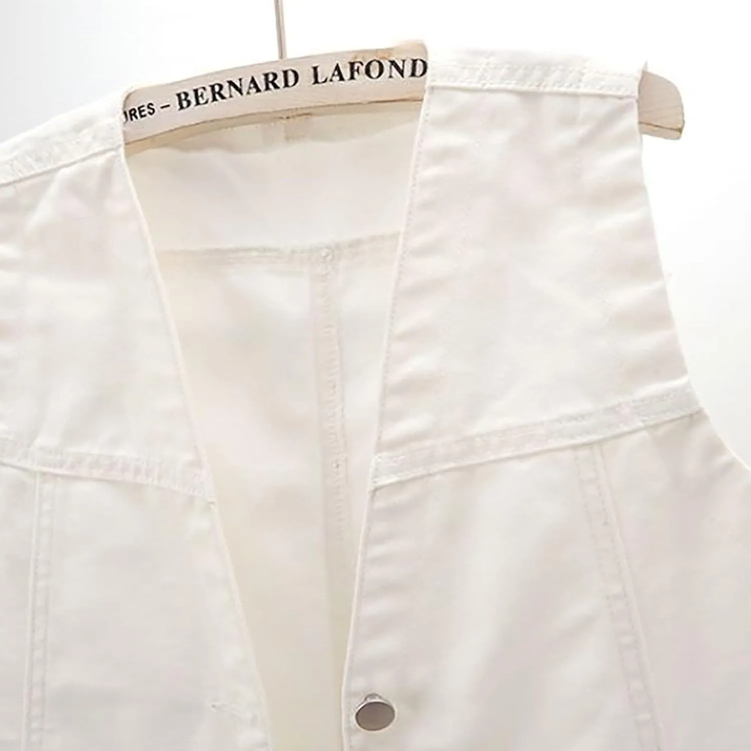 Denim Jacket for Women Plus Size Fashion 2024 Sleeveless Jean Vest Trendy Casual V Neck Button Down Jean Jacket Coat