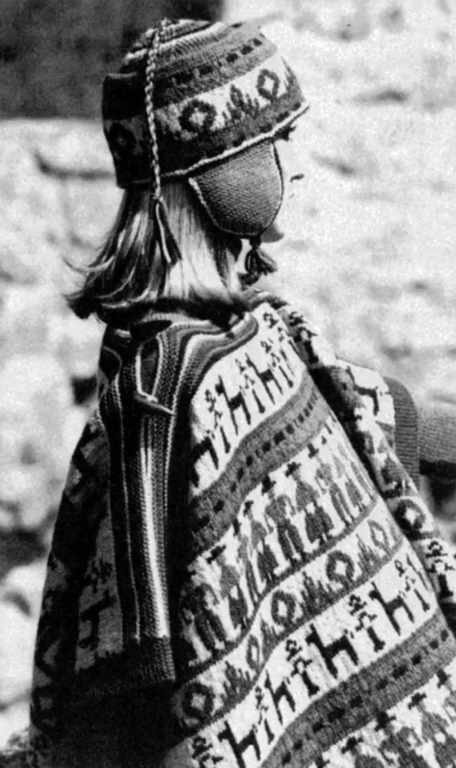 Knitted Ladies Poncho Pattern, Fringed Peruvian Style Ladies Poncho and Hat, Instant Download