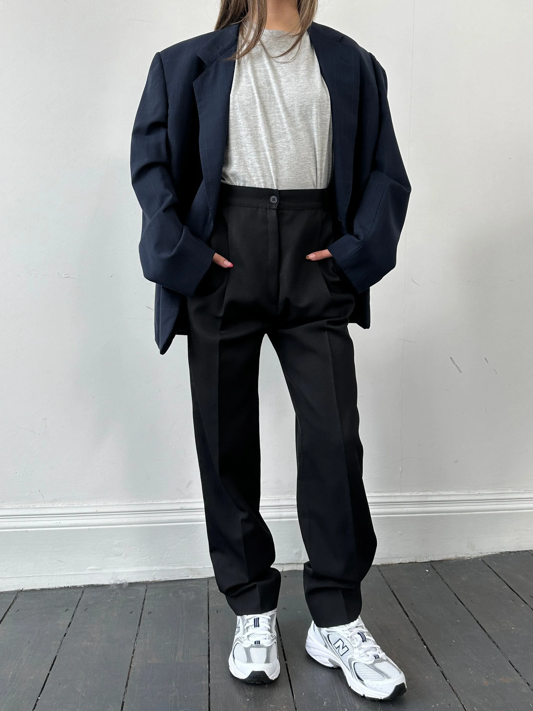 Luisa Spagnoli Wool Tapered Leg Tailored Trousers - W26